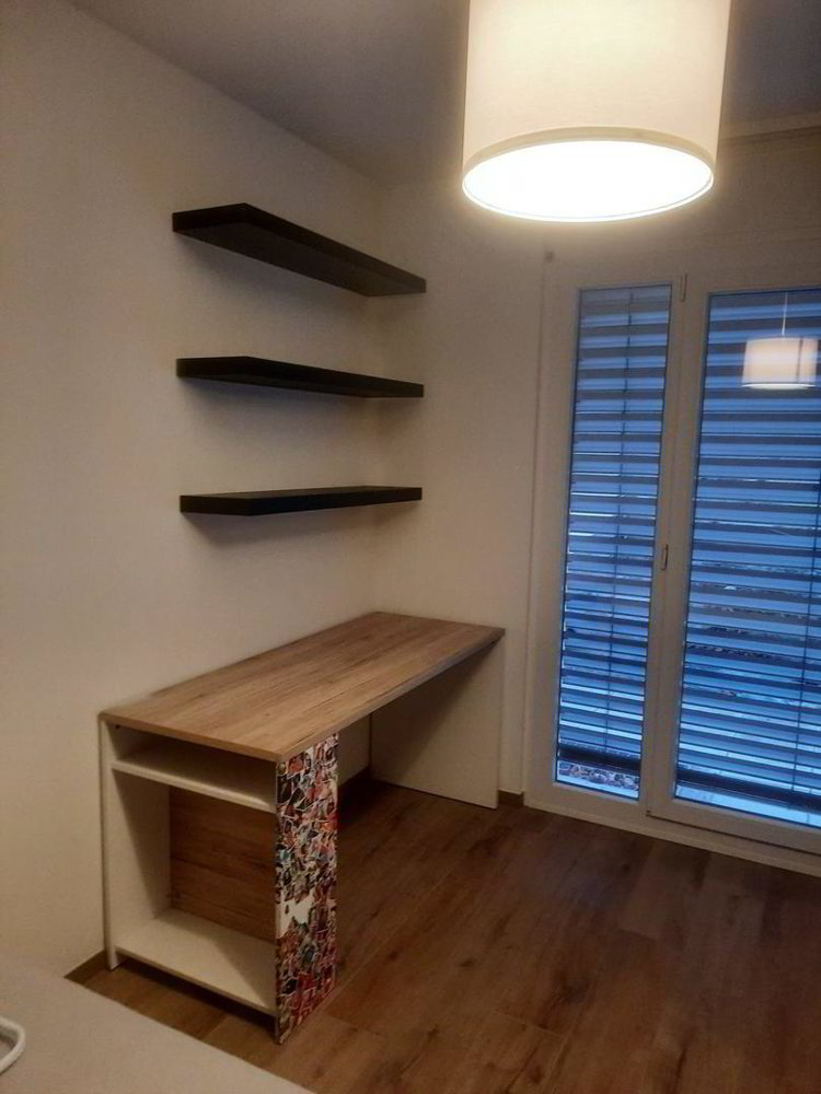 2 rooms Apartment to buy in Sierre - image 1/9