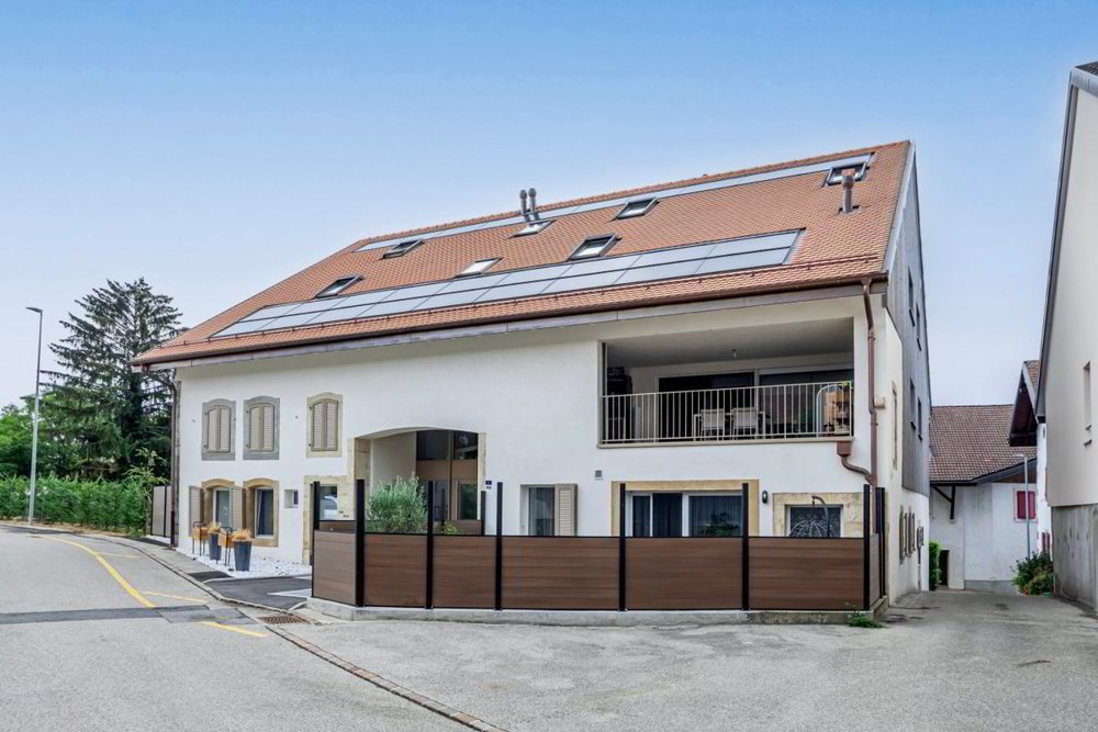 3 rooms Apartment to buy in Essertines-sur-Yverdon - image 1/10