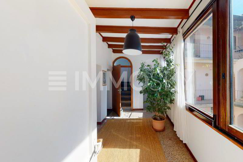 14 Zimmer Haus zum verkaufen in Caneggio - Bild 1/5