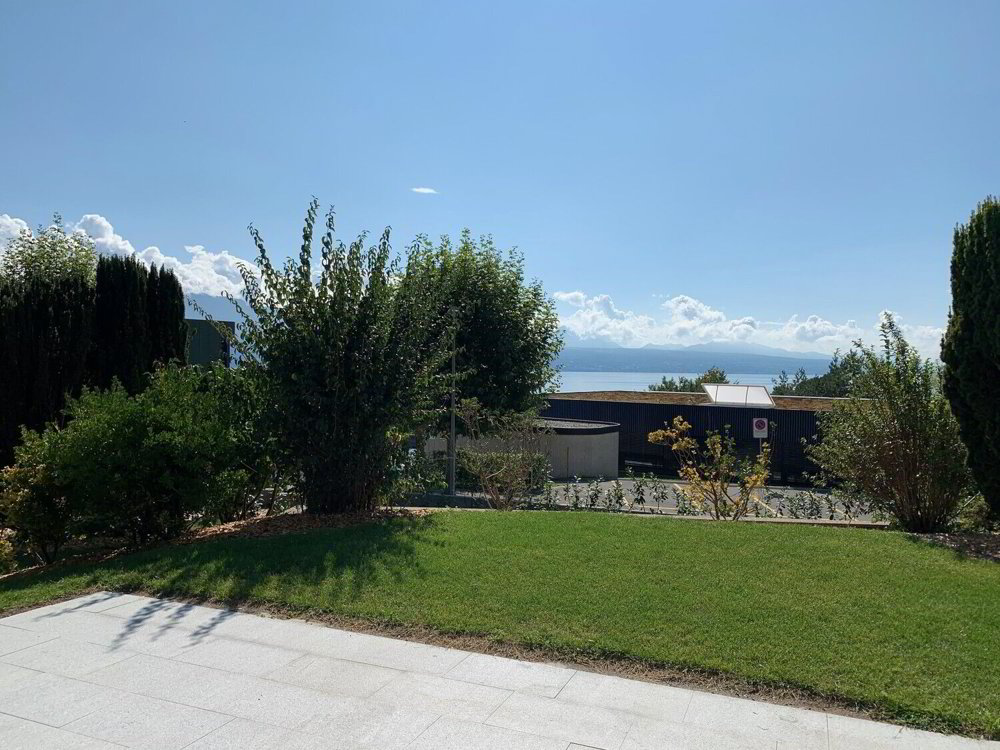null rooms House for rent in Lutry - image 1/13