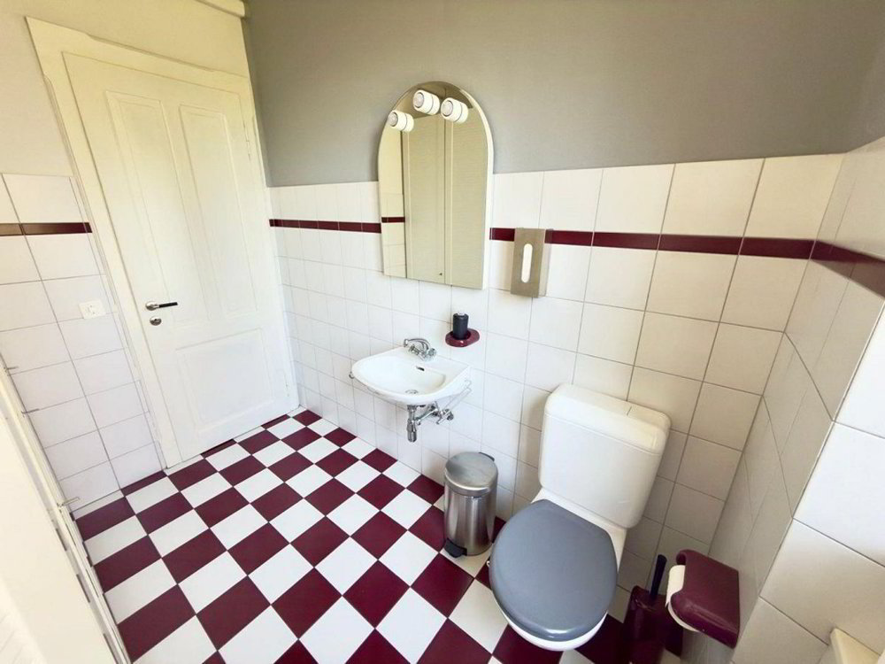 Local commercial de 6.5 pièces en vente à Muralto - 110 m² - Mehr
