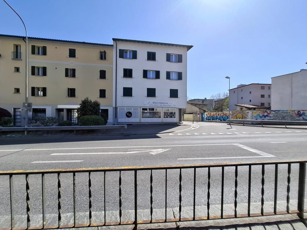 Immeuble d'habitation de 4.5 pièces en vente à Magliaso - 87 m² - Ansicht 2