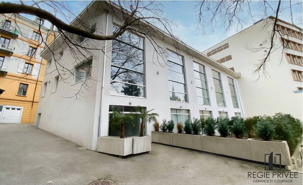 null rooms Apartment for rent in Losanna - image 1/10