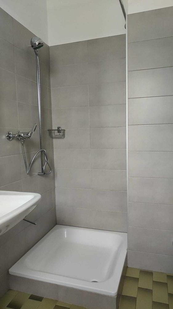 Appartement 1 pièces à louer à Losone - image 1/9