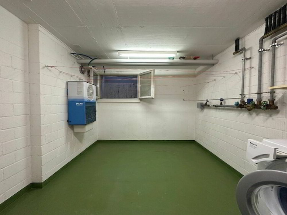 5 rooms House to buy in Niederscherli - image 1/14