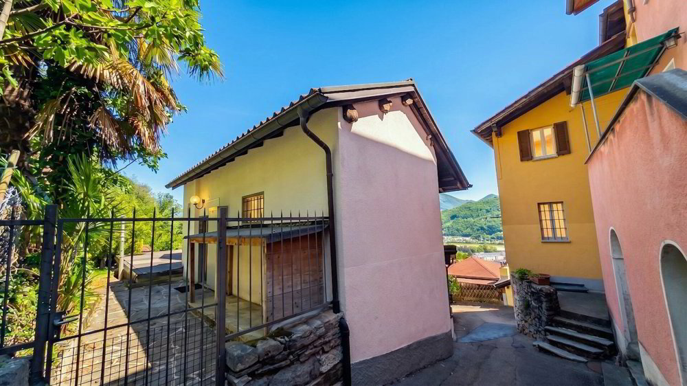 3 rooms House to buy in Agno - image 1/13