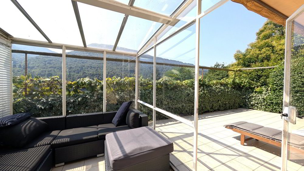 8 rooms House to buy in Monteggio - image 1/15