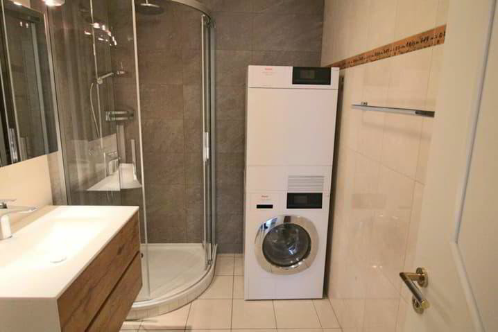 5.5 rooms Apartment for rent in Chardonne - image 1/13