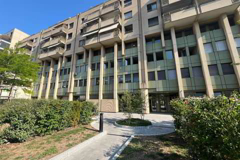 null rooms Office & Commercial for rent in Chêne-Bourg - image 1/1