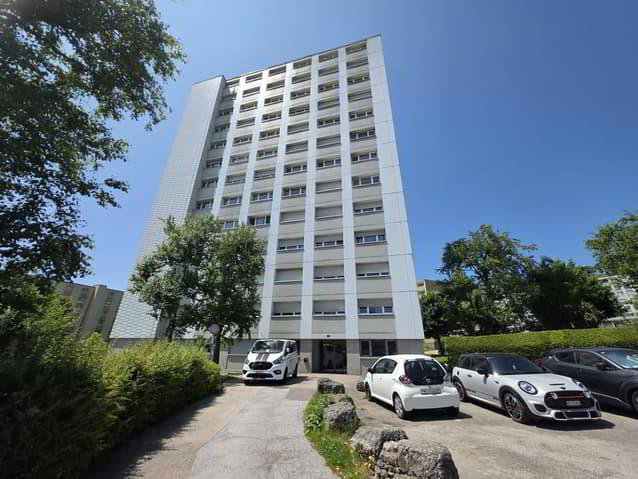 3 rooms Apartment for rent in La Chaux-de-Fonds - image 1/9