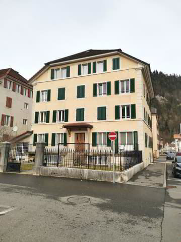 2.5 rooms Apartment for rent in Fleurier - image 1/9
