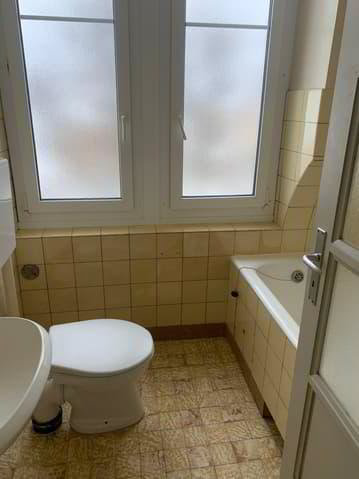 3 rooms Apartment for rent in La Côte-aux-Fées - image 1/6