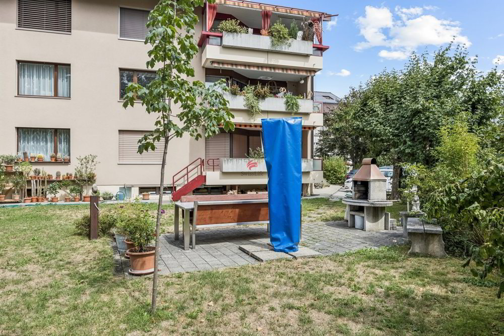 4 rooms Apartment to buy in Uetendorf - image 1/10