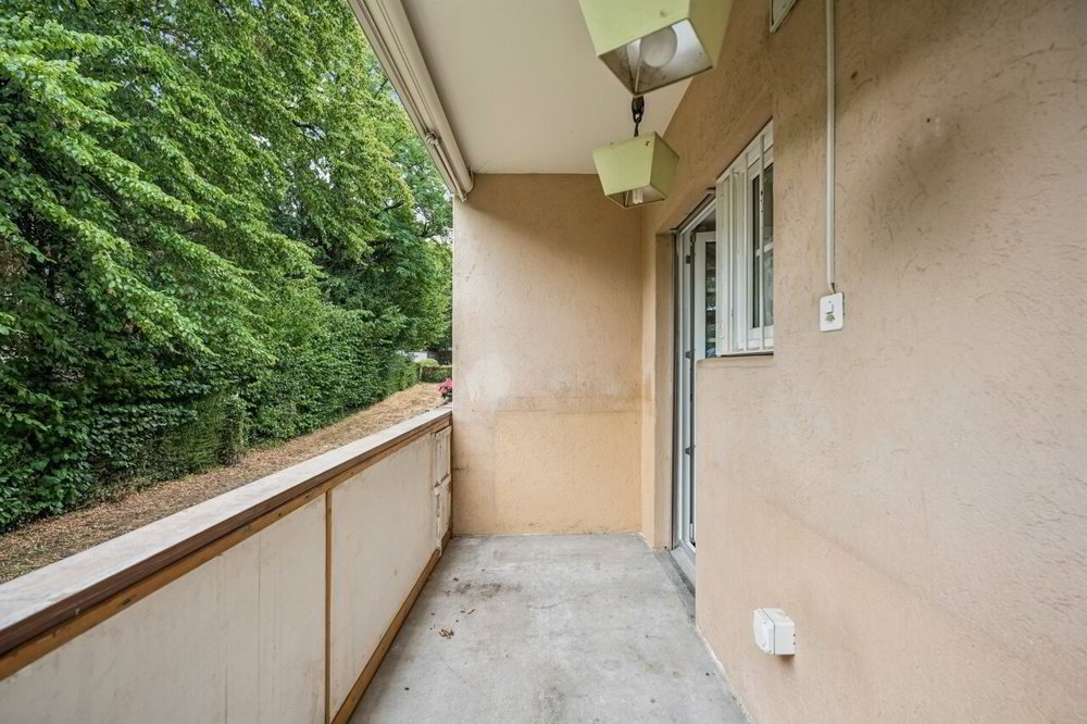3 rooms Apartment to buy in Riehen - image 1/10