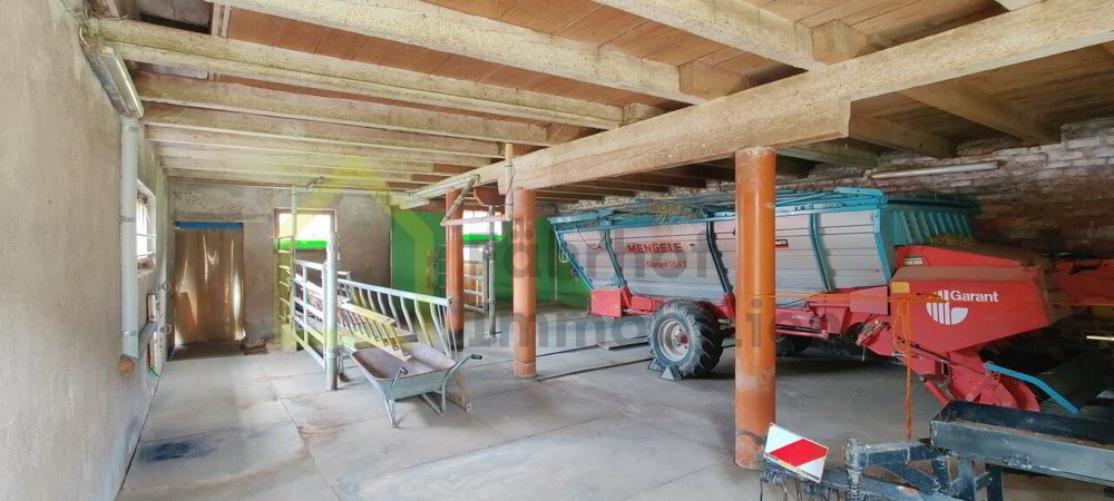Grundstück mit Stallgebäude + Werkstatt für Hobby- und Nutztierhaltung - Mehr