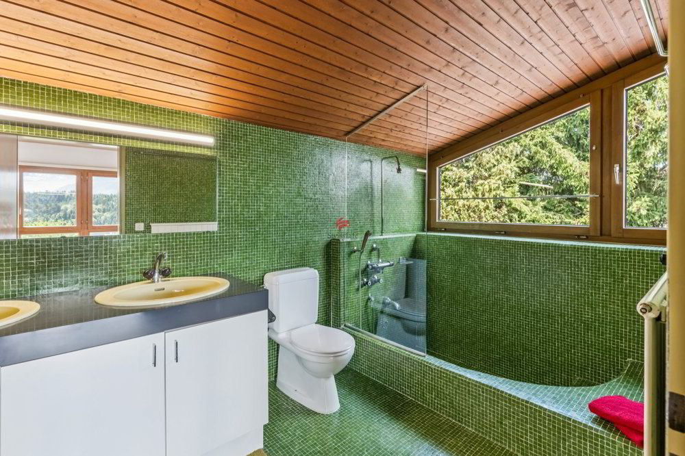 5 rooms House to buy in Udligenswil - image 1/13