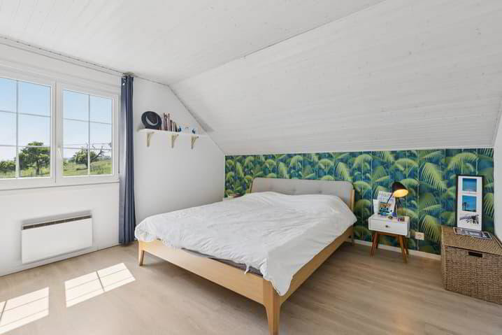 6.5 rooms House to buy in Colombier VD - image 1/13