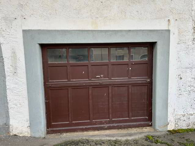 null Zimmer Parkplatz, Garage zu vermieten in Vallorbe - Bild 1/2