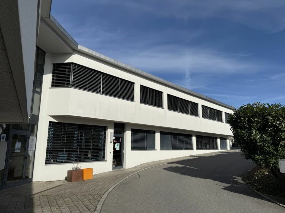 null rooms Office & Commercial for rent in Emmenbrücke - image 1/8