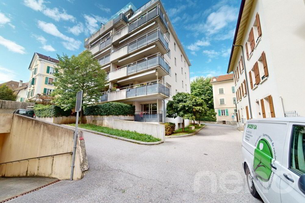 2.5 rooms Apartment to buy in Lausanne - image 1/8