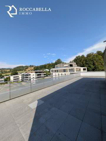 4 Zimmer Wohnung zum verkaufen in La Chaux-de-Fonds - Bild 1/12