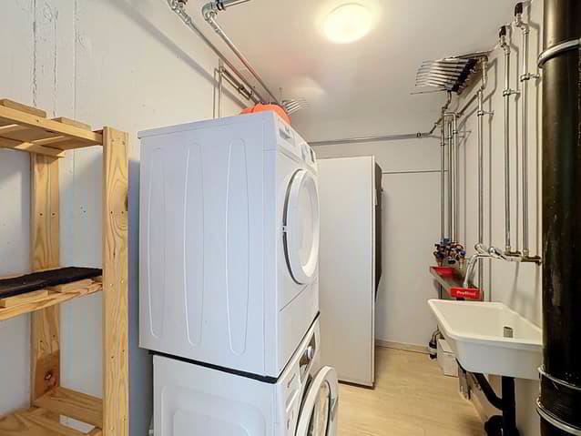 4.5 rooms House to buy in St-Séverin - image 1/13