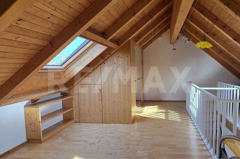 Maison 6.5 pièces à acheter à Seltisberg - image 1/8