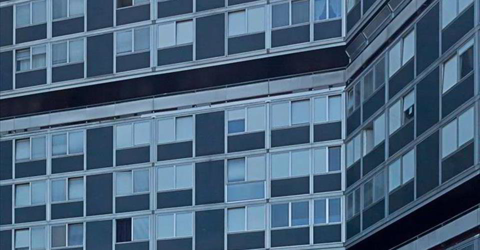 null rooms Office & Commercial for rent in Le Lignon - image 1/2