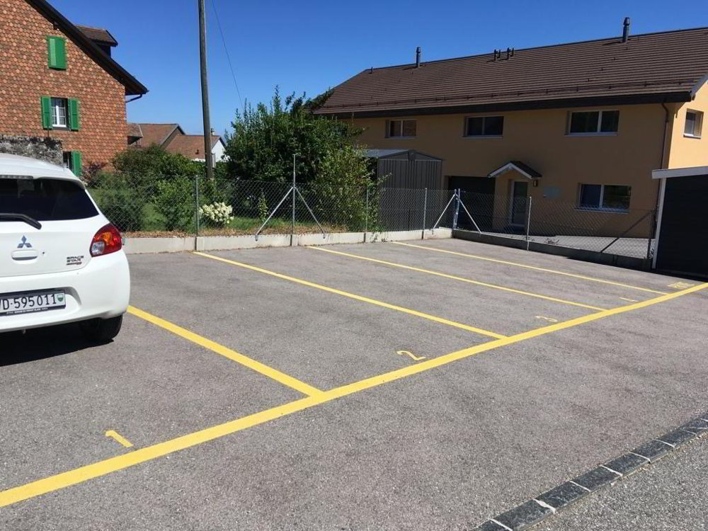Parcheggio, garage di null locali in affitto a St-Livres - immagine 1/2