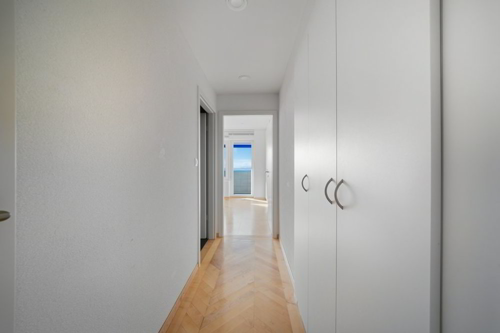 4 rooms Apartment for rent in Lausanne - image 1/12