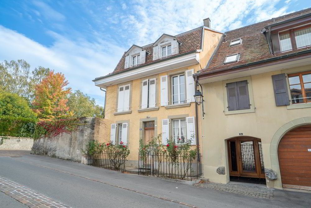 null rooms Car park, garage for rent in Bussigny - image 1/1