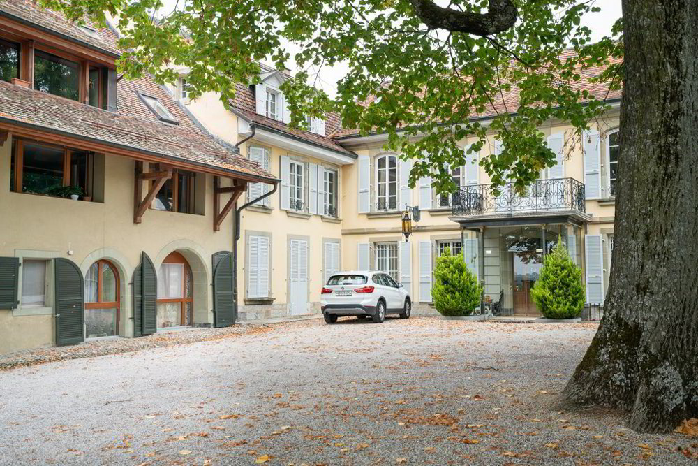 5 rooms Apartment for rent in Bussigny - image 1/9