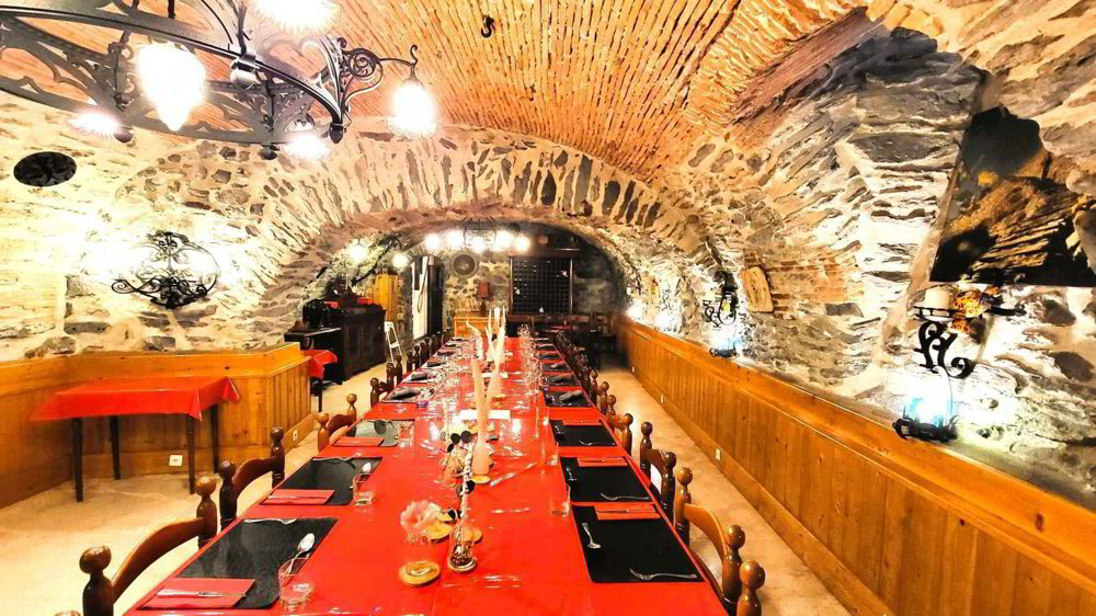 Un restaurant historique Une âme 530 m² - Mehr