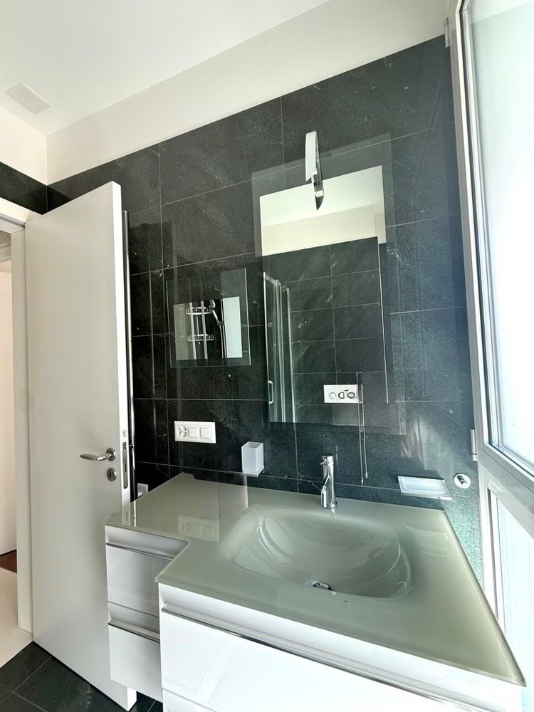 Appartement 2 pièces à louer à Lugano - image 1/7