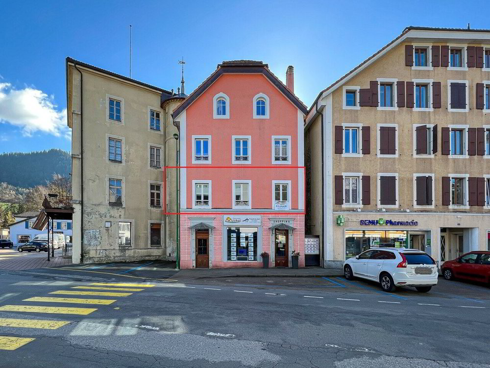3 rooms Apartment for rent in Fleurier - image 1/8