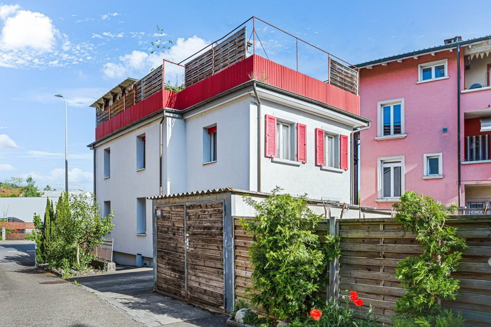 Maison 6 pièces à acheter à Menziken - image 1/10