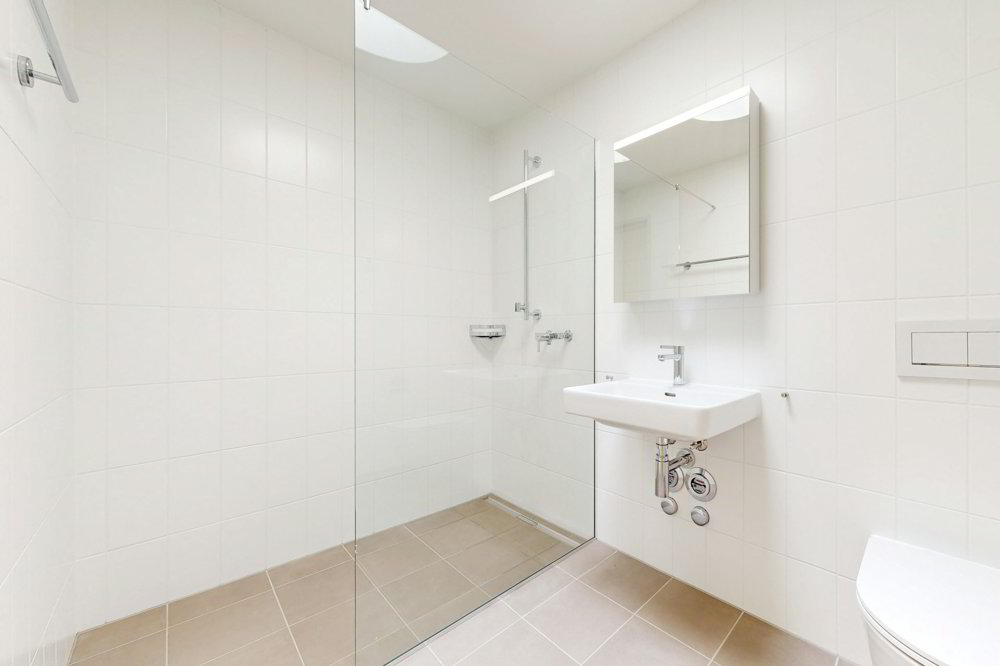 3 rooms Apartment for rent in Zürich - image 1/3