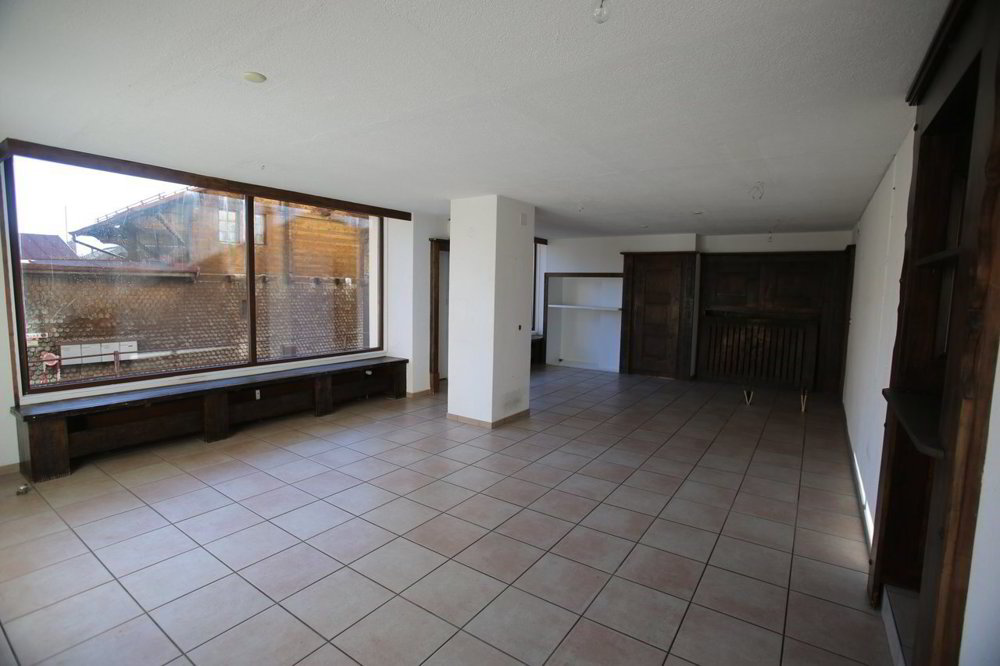 null rooms House to buy in Leysin - image 1/13