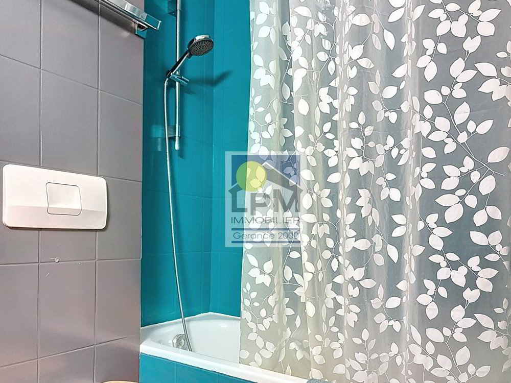 2 rooms Apartment to buy in Leysin - image 1/13