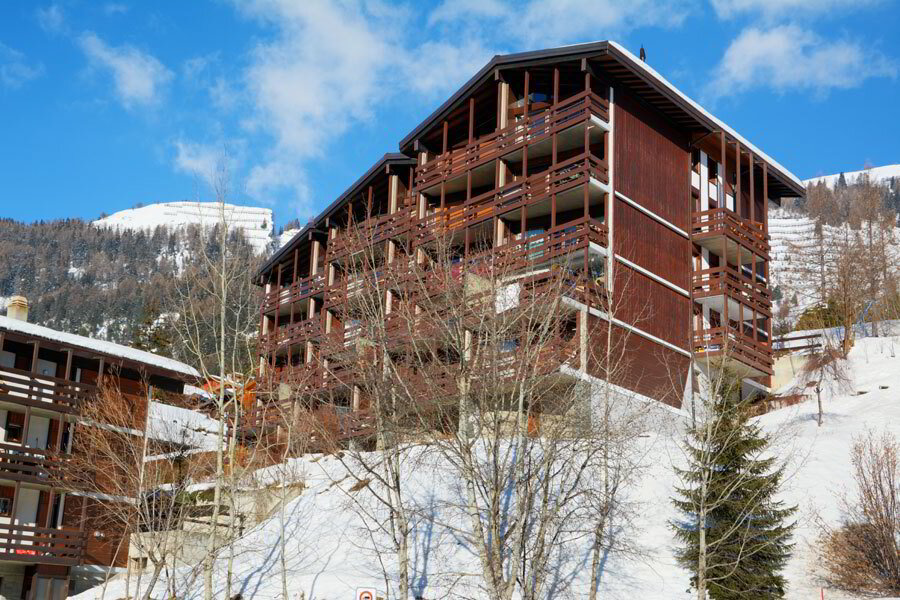 3 rooms Apartment to buy in Anzère - image 1/11