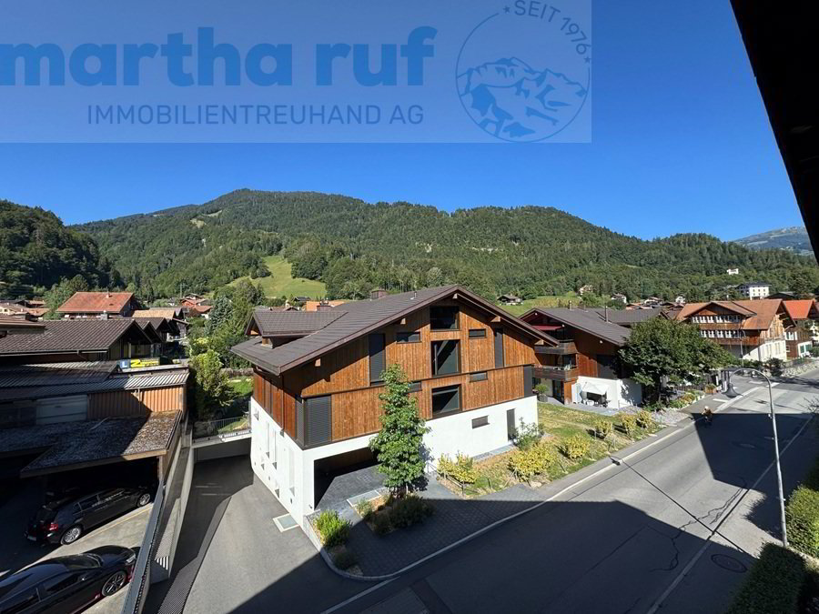 3 rooms Apartment to buy in Wilderswil - image 1/13