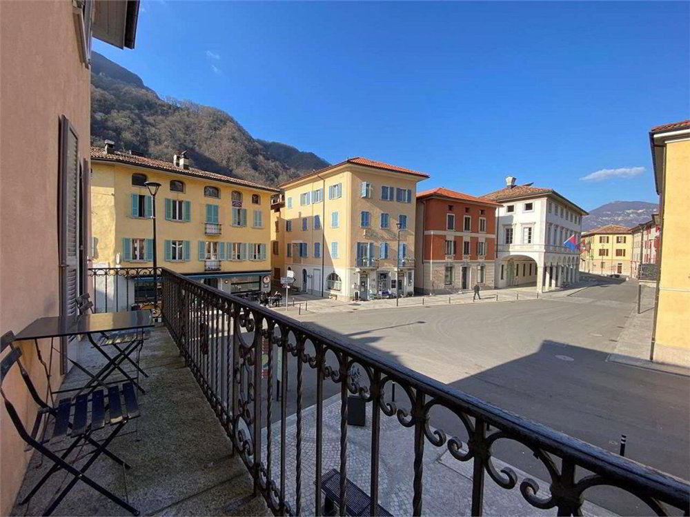 5.5 rooms Apartment for rent in Riva San Vitale - image 1/12