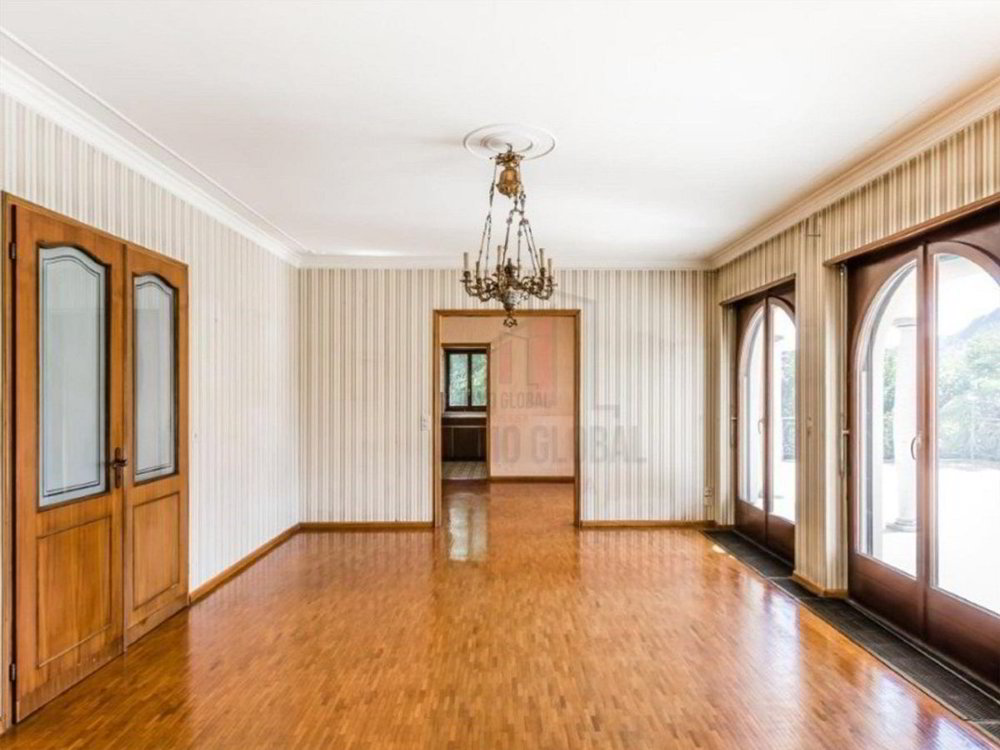 14.5 rooms House to buy in Vacallo - image 1/13
