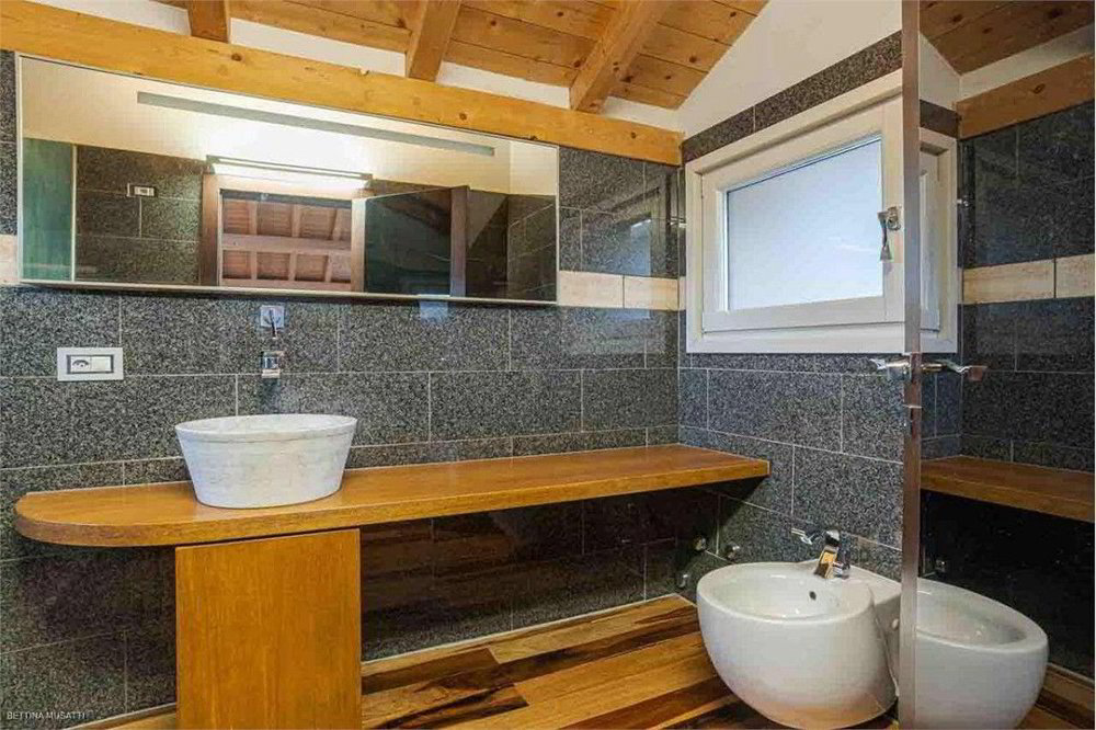 3.5 rooms House to buy in Balerna - image 1/11