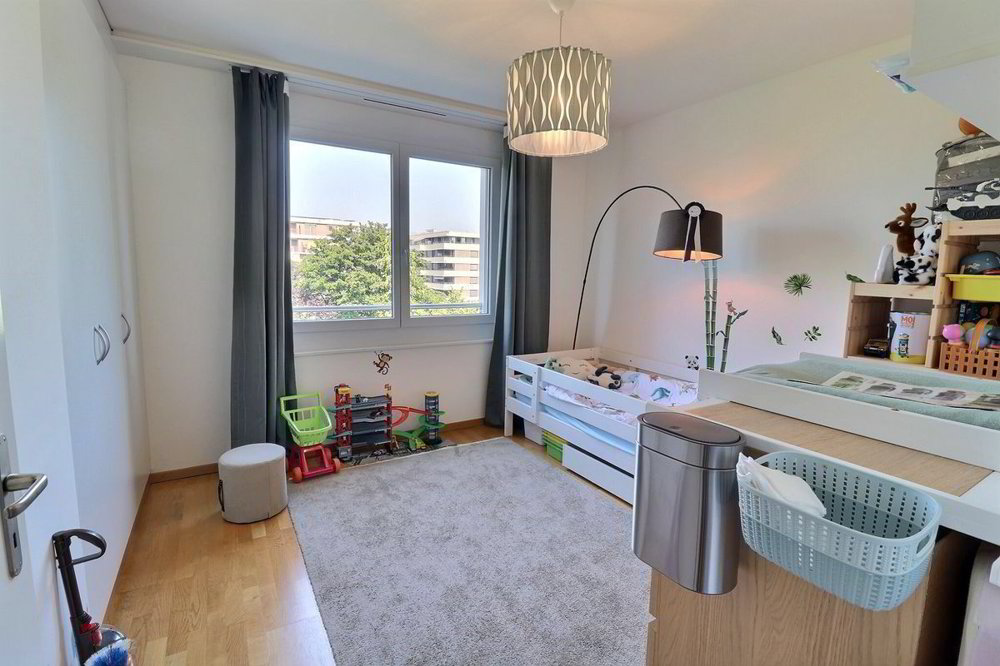 5 rooms Apartment to buy in Châtelaine - image 1/13