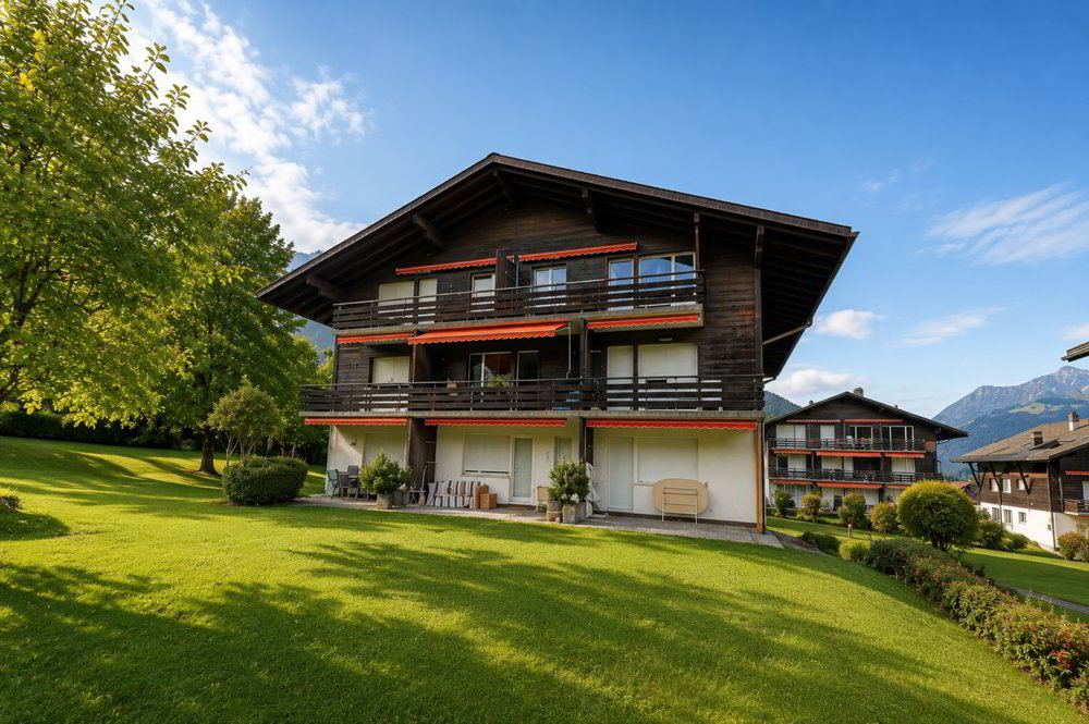 3.5 rooms Apartment to buy in Lenk im Simmental - image 1/13