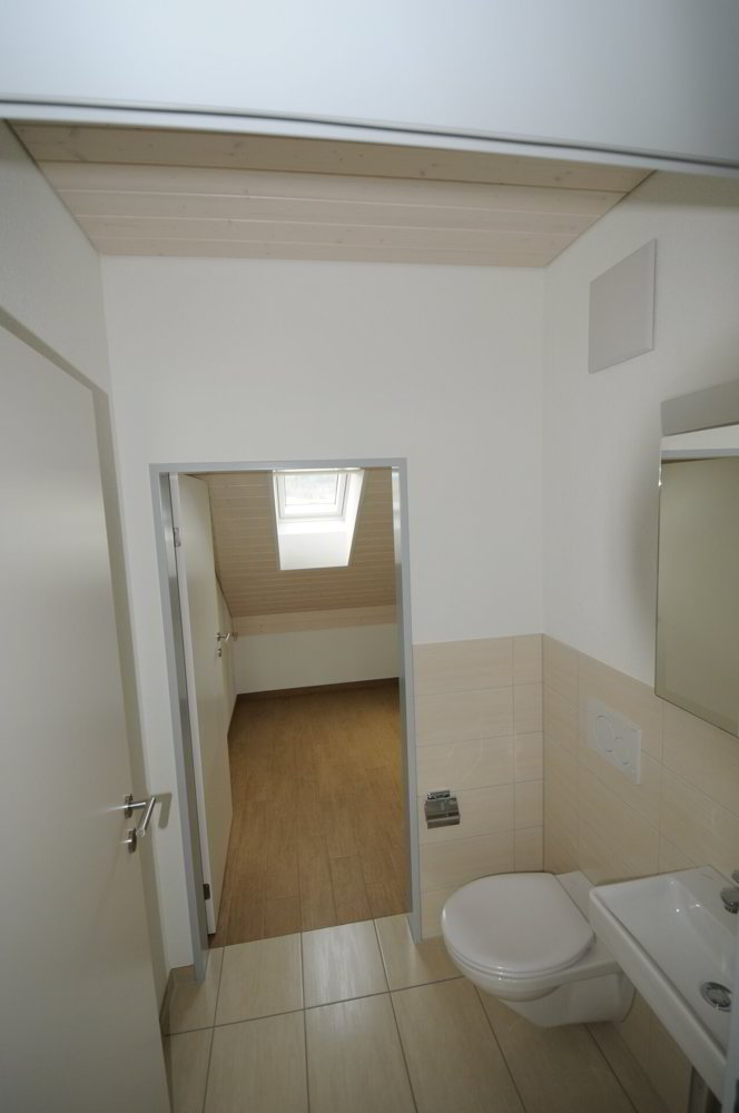 Appartement 2.5 pièces à louer à Windisch - image 1/8