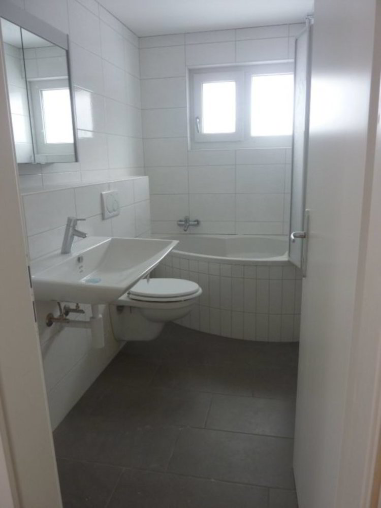 3.5 rooms Apartment for rent in Frauenfeld - image 1/8