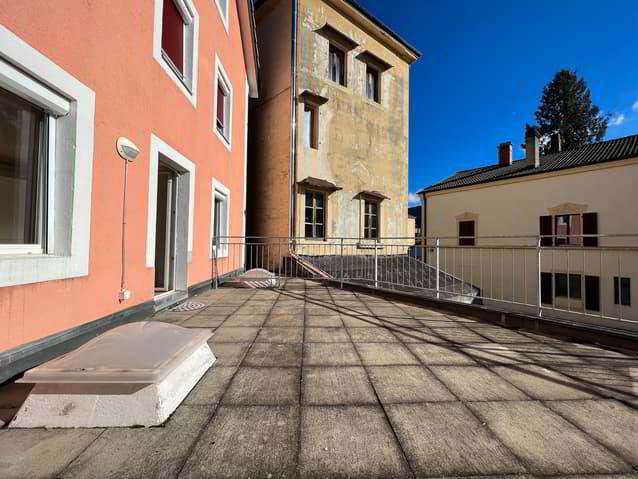 Appartement 3 pièces à louer à Fleurier - image 1/9