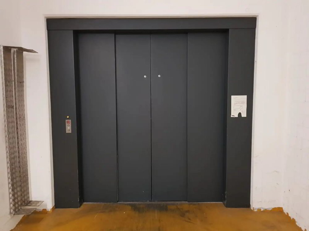 Ufficio & Commercio di null locali in affitto a Ittigen - immagine 1/3